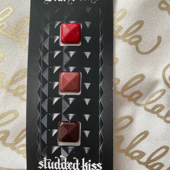 Makeup - Picture 6 of 8